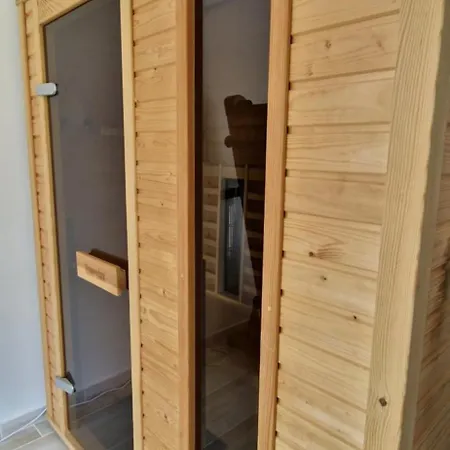 公寓 Funny Fuered *