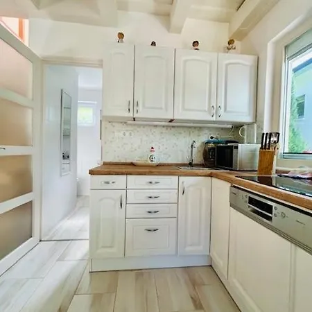 公寓 Funny Fuered *