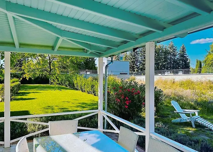 Funny Fuered Apartament